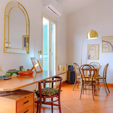 Elegantis Monti Penthouse With Private Terrace And Colosseum View * Roma