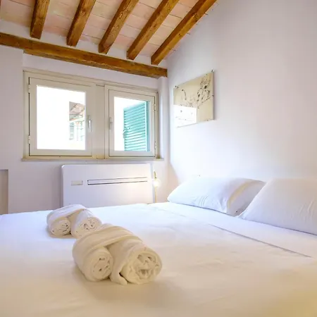 Elegantis Monti Penthouse With Private Terrace And Colosseum View Apartamento