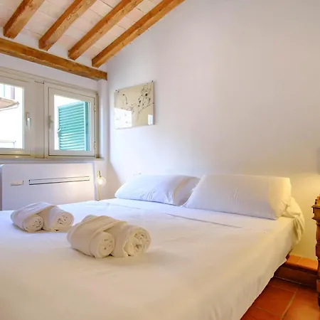 Apartamento Elegantis Monti Penthouse With Private Terrace And Colosseum View Roma